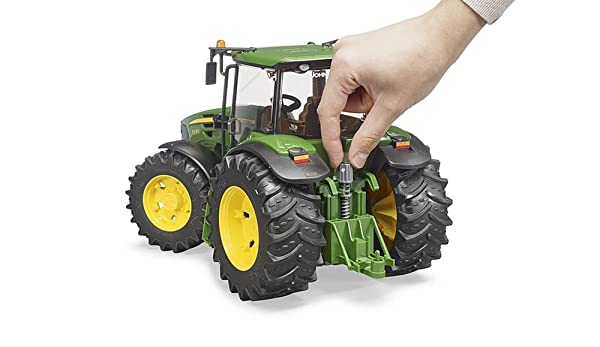 Bruder Spielwaren – John Deere 7930 Trattore - immagine 6